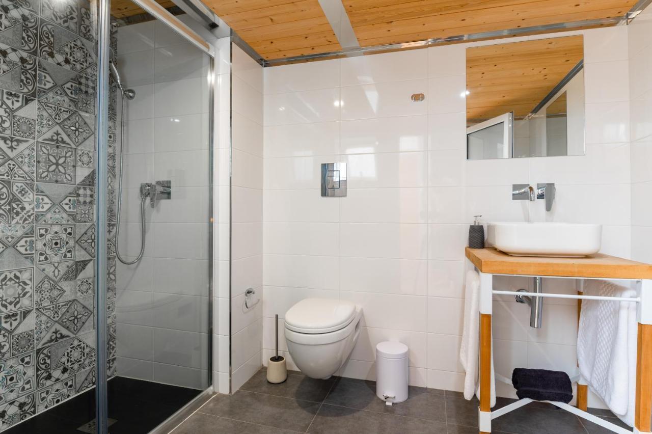 Monreal Boutique Townhouse - R024Rm5 Hotel Paola Bagian luar foto