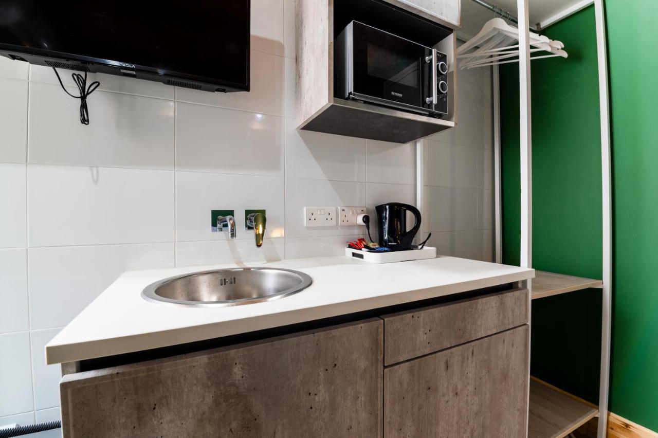 Monreal Boutique Townhouse - R024Rm5 Hotel Paola Bagian luar foto